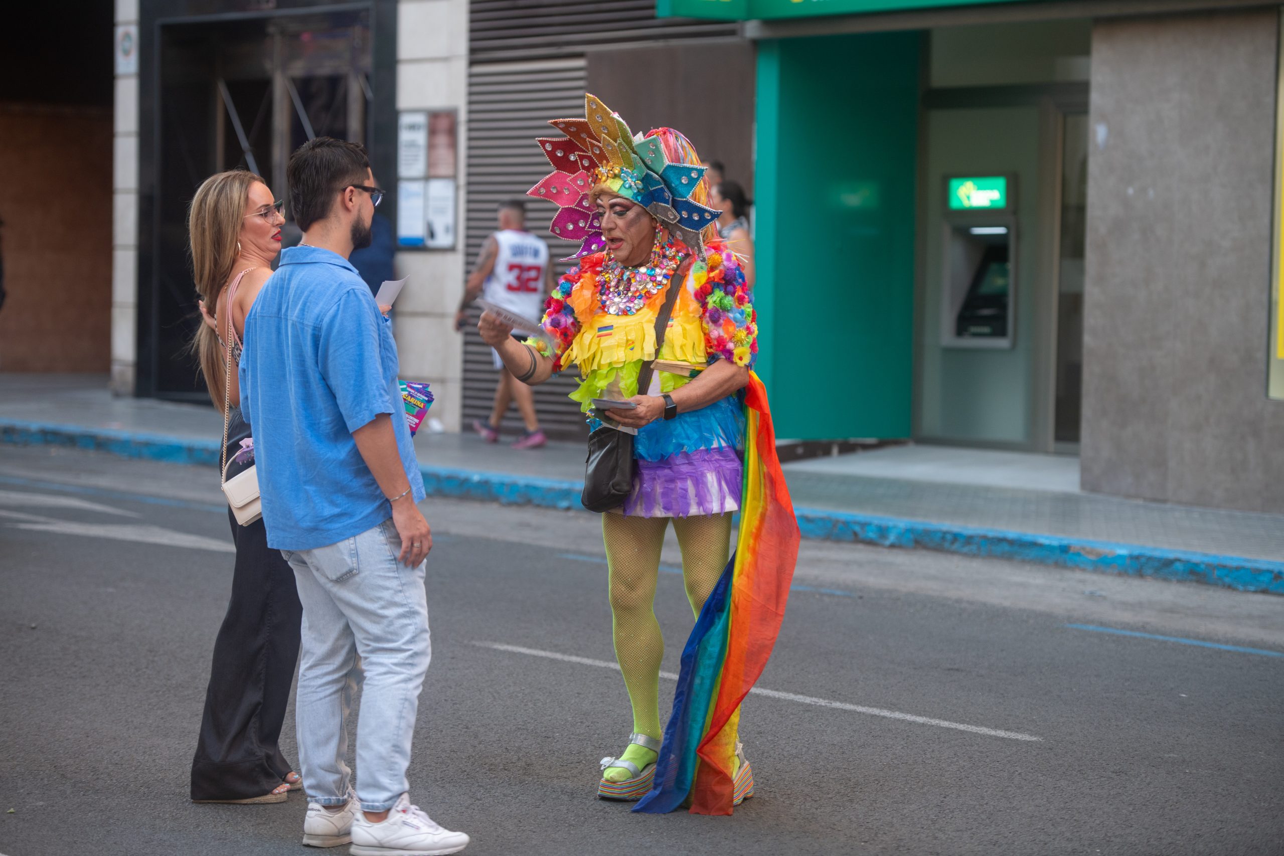 2025_09_13_GRANDES_(Fotos: RAFA MOLINA) Manifestacion Orgullo Elche